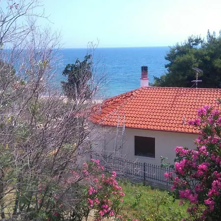 Maisonette Close To The * Nikiti (Sithonia)