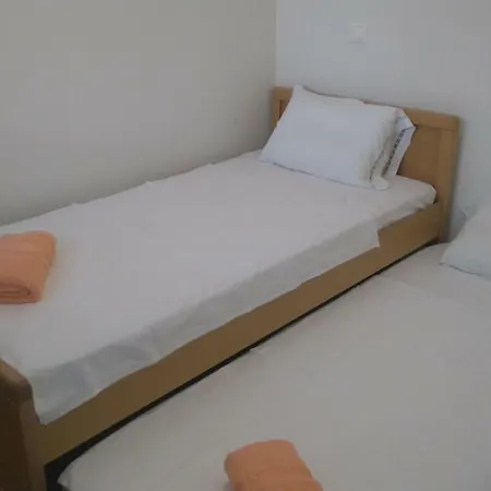 Maisonette Close To The 別荘 *