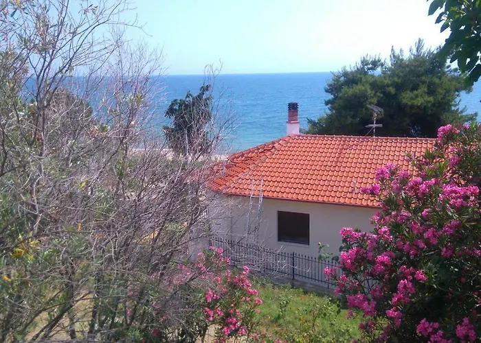 Maisonette Close To The * ניקיטי